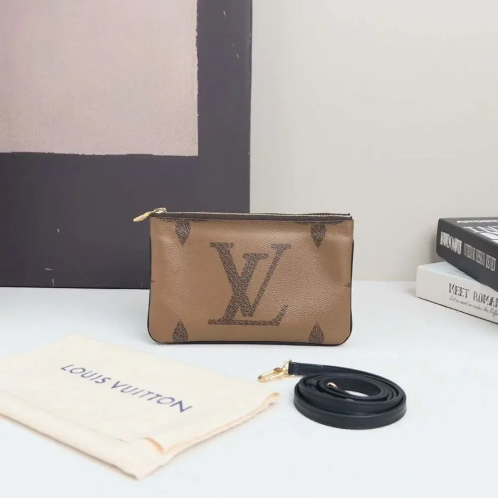 Louis Vuitton Women Pre-Loved Bag Very Good Condition